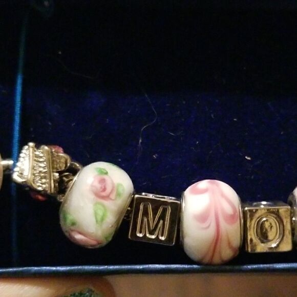 NIB Antonino Mother Bracelet   - Picture 3 of 8